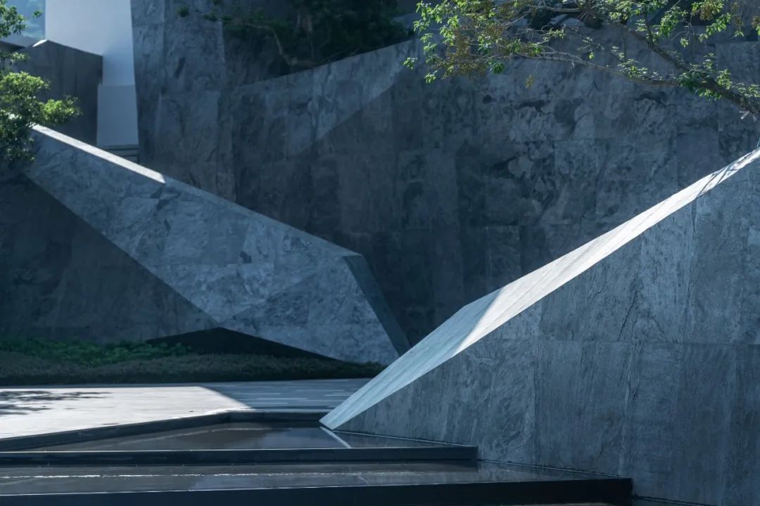 優(yōu)化成本，替代石材的外立面材料—“仿石材”產(chǎn)品系列產(chǎn)品5