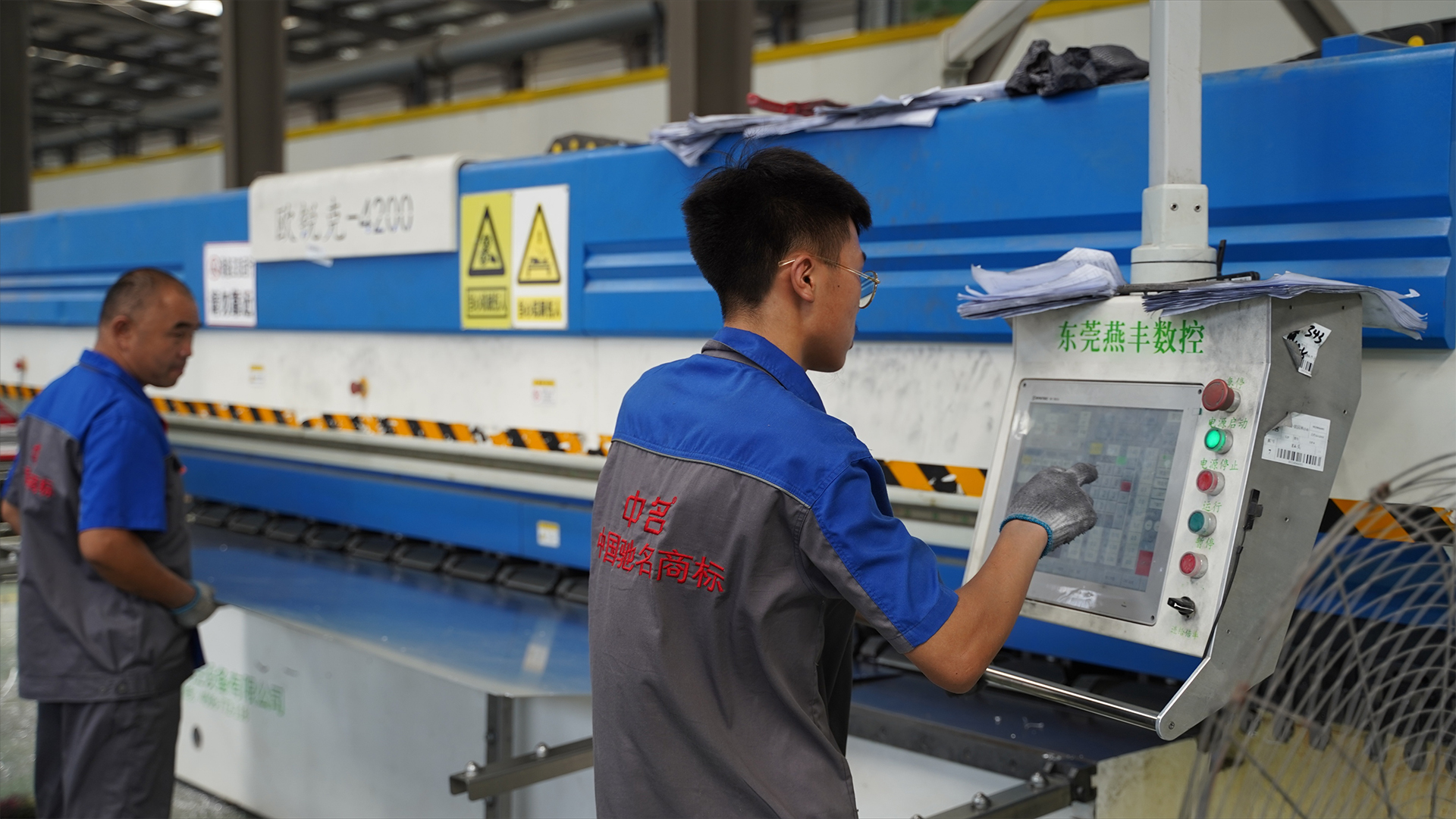 影響氟碳鋁單板使用年限的主要因素都有哪些？