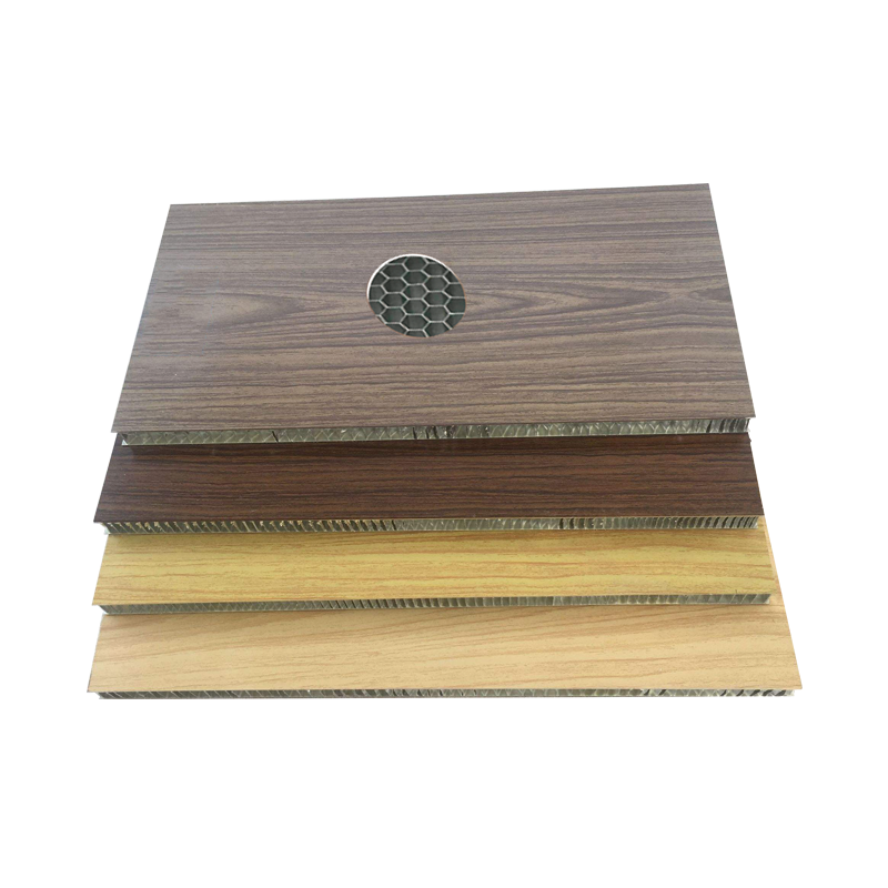 蜂窩鋁板的特點(diǎn)及優(yōu)勢(shì)有哪些？