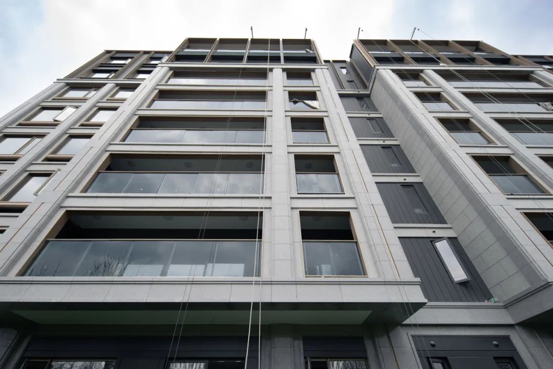 外立面涂料三：成本控制下，做出「金屬質(zhì)感、石材效果」